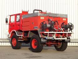 Renault 110 150 4x4 - Sides CCF 3000 ltr. - feuerwehr - fire brigade - brandweer - Lier, Winch, Winde - Expeditie TT 4090