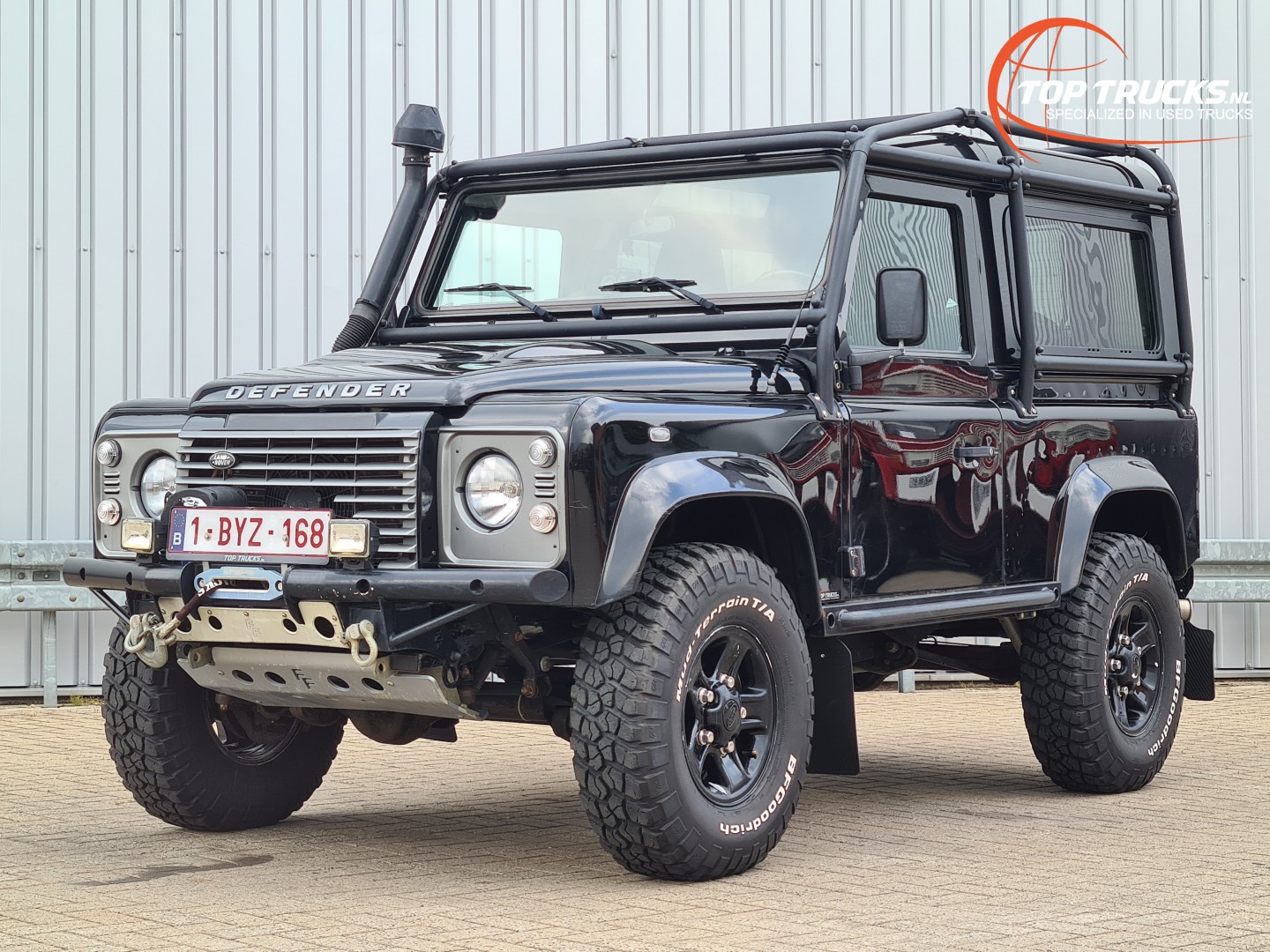 Land Rover Defender 90 SE 4x4 - 2.2 Diesel - Airco Lier, Winch - Sportstoelen, Sportstuur TT 4264 - Top Trucks