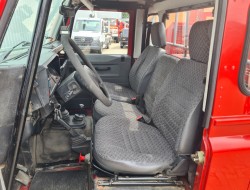 Land Rover Defender 110 4x4 - 2.4 TD - TD5 -4WD - Brandweer, 500 ltr Watertank, pomp, pick up TT 4468