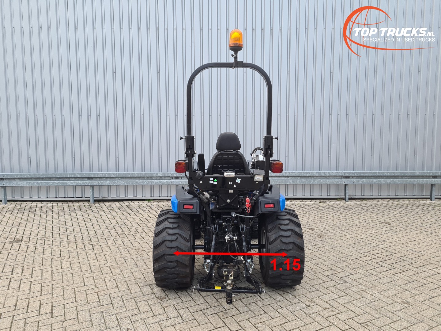 Solis 26 HST 4 wd Eco V Stage - Hydrostatic - Mini tractor, Front ...