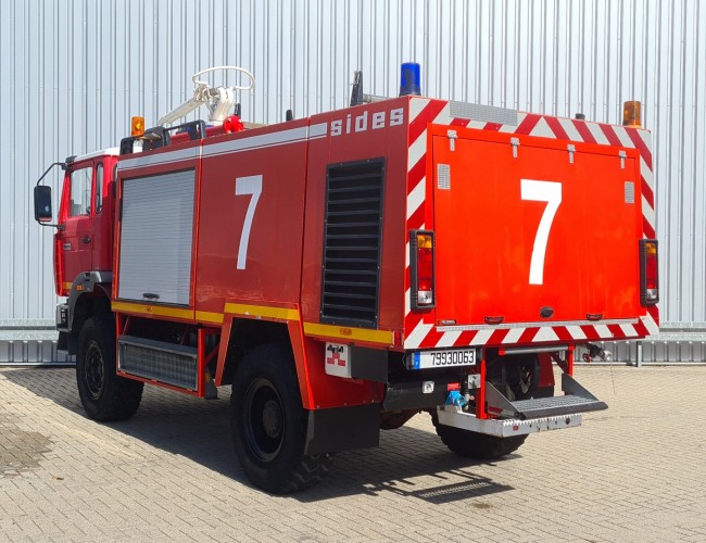 Thomas Sides BS13 4x4 - Crashtender - Flughafen - Airport - Renault - Firetruck TT 4516
