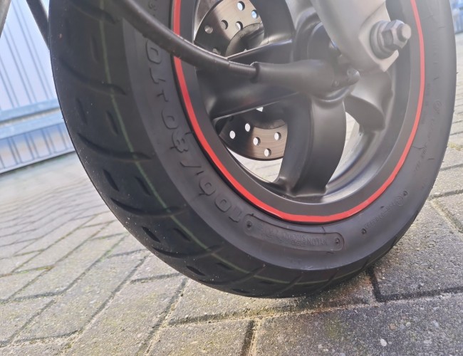 Piaggio ZIP Scooter, Brommer, Zwart, Vespa TT 4591