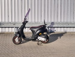 Piaggio ZIP Scooter, Brommer, Zwart, Vespa TT 4591