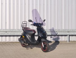 Piaggio ZIP Scooter, Brommer, Zwart, Vespa TT 4591