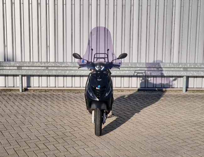 Piaggio ZIP Scooter, Brommer, Zwart, Vespa TT 4591