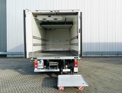 Renault D 210.12 Carrier Supra 850 MT, 2 Verdampers, Diepvries -30, Telma Rem - DHollandia Laadklep, LDW, Loadlift, TT 4782