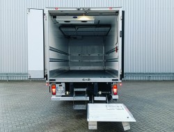 Renault D 210.12 Carrier Supra 850 MT, 2 Verdampers, Diepvries -30, Telma Rem - DHollandia Laadklep, LDW, Loadlift TT 4789