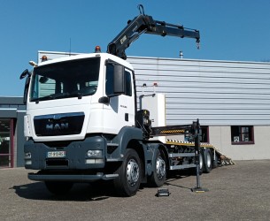 MAN TGS 35.360 8x2 - Hiab 16 TM Crane, Machine transporter, Loading ramp, recovery truck 7 T. winch TT 4829