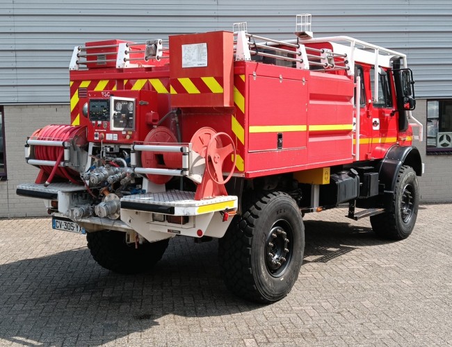 Mercedes-Benz Unimog U 5000 4x4 - (type 437.4) 4000 ltr - Feuerwehr Doppelkabine,Uberrollkafig - Rosenbauer - Expeditievoertuig, Camper TT 4836
