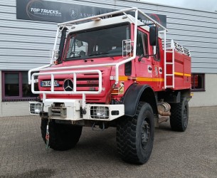 Mercedes-Benz Unimog U 5000 4x4 - (type 437.4) 4000 ltr - DAMAGED TRANSFER BOX - Winch, - Double cab, Crew cab, - Rosenbauer pump TT 4837