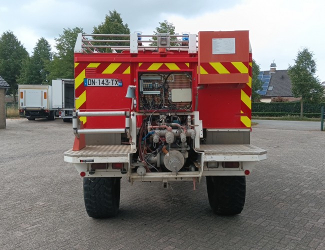 Mercedes-Benz Unimog U 5000 4x4 - (type 437.4) 4000 ltr - DAMAGED TRANSFER BOX - Winch, - Double cab, Crew cab, - Rosenbauer pump TT 4837