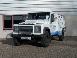Land Rover Defender 130