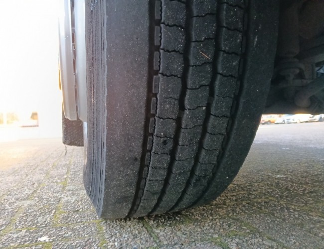 DAF FA CF 260 DHollandia Laadklep, Loadlift 2.000 kg, Schuifkap, Smart tacho TT 4885