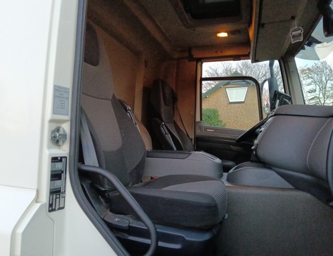 DAF FA CF 260 DHollandia Laadklep, Loadlift 2.000 kg, Slideroof, Smart tacho TT 4885