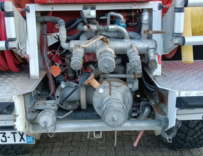 Unimog U 5000 Mercedes Benz -4x4 - (type 437.4) 4000 ltr -Lier, Winch -Feuerwehr Doppelkabine,Uberrollkafig - Camiva TT 4891