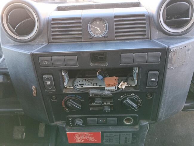 Land Rover Defender 130 4x4 -2.4 TD -Pickup, vacuüm, hogedruk pomp, Riool, zuigwagen TT 4880