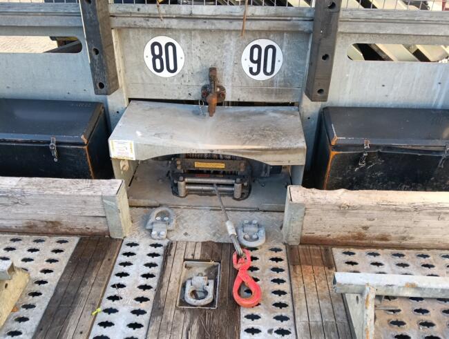 MAN TGS 35.420 8x2 - Fassi 29TM Kraan, Machine transporter, Oprijwagen, afsleepwagen 7.2T. lier TT 4882