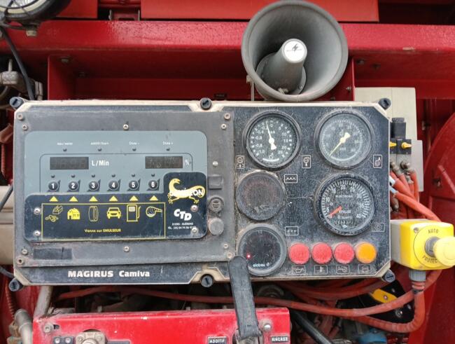 Unimog U 5000 Mercedes Benz -4x4 - (type 437.4) 4000 ltr -Lier, Winch -Feuerwehr Doppelkabine,Uberrollkafig - Camiva TT 4889