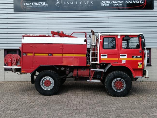Renault M 210 Midliner 4x4 -Brandweer, Feuerwehr, Fire brigade -3.500 ltr watertank - Expeditie, Camper, 100km/hour TT 4948