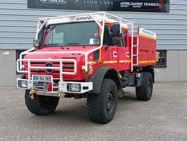 Mercedes-Benz Unimog U 5000