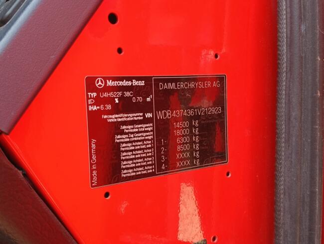 Unimog U 5000 4x4 - Mercedes-Benz (type 437.4) 4.000 ltr - Hydraulische Lier 6.t., Winch -Feuerwehr Doppelkabine,Uberrollkafig TT 4953