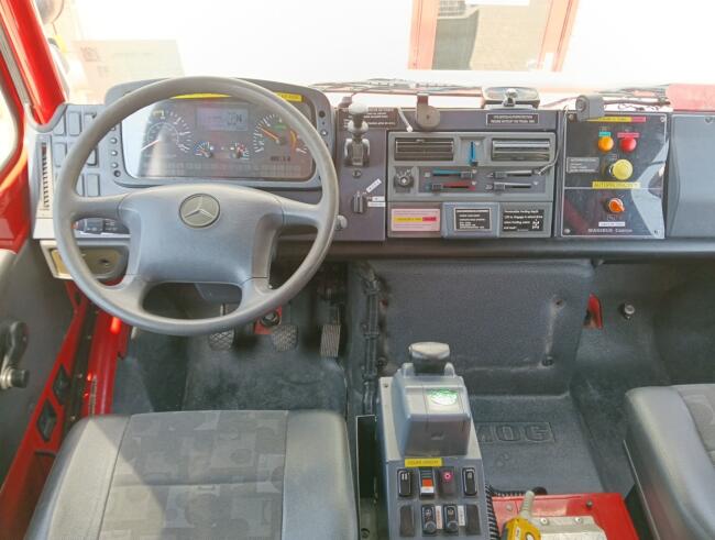 Unimog U 5000 4x4 - Mercedes-Benz (type 437.4) 4.000 ltr - Hydraulische Lier 6.t., Winch -Feuerwehr Doppelkabine,Uberrollkafig TT 4953