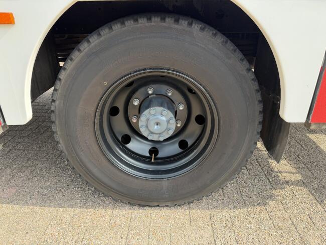 Mercedes-Benz Atego 1328 4x4 2000L - 100KM/H TT 4987