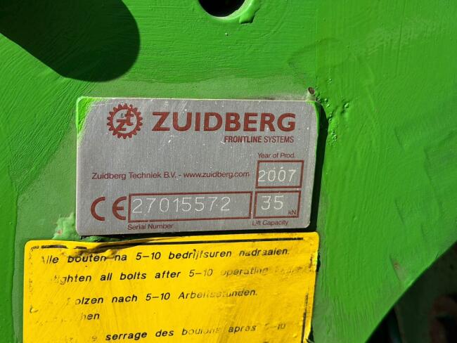 John Deere 6320 4x4 - Stage II - Handgeschakeld - Airco - PTO - Fronthef - 3x DW ventiel + 2x DW ventiel TT 5015